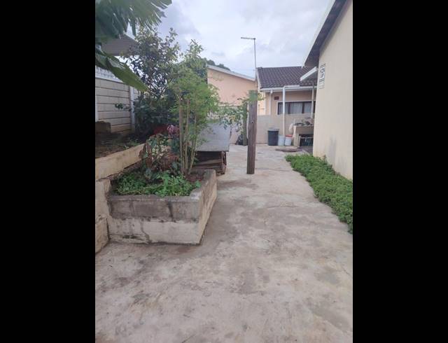 2 BEDROOM HOUSE FOR SALE IN PALMVIEW